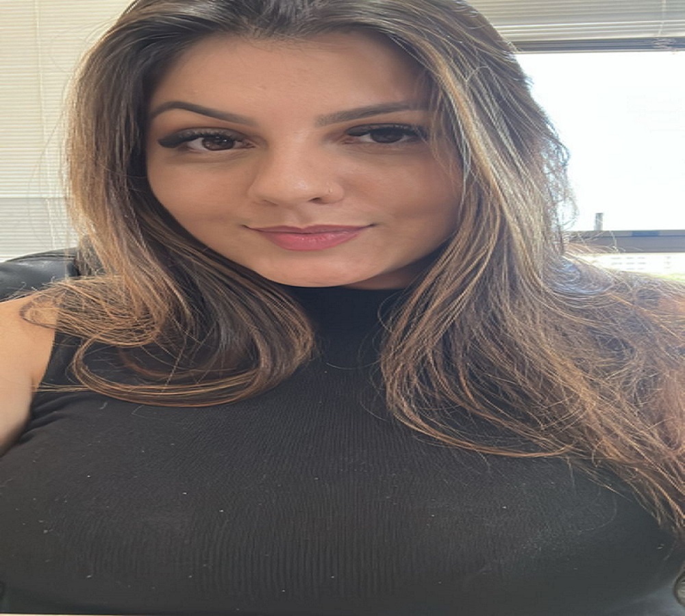 APRESENTADORA LETÍCIA DENARDI